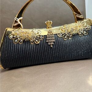 Elegant Black and Gold Evening Handbag